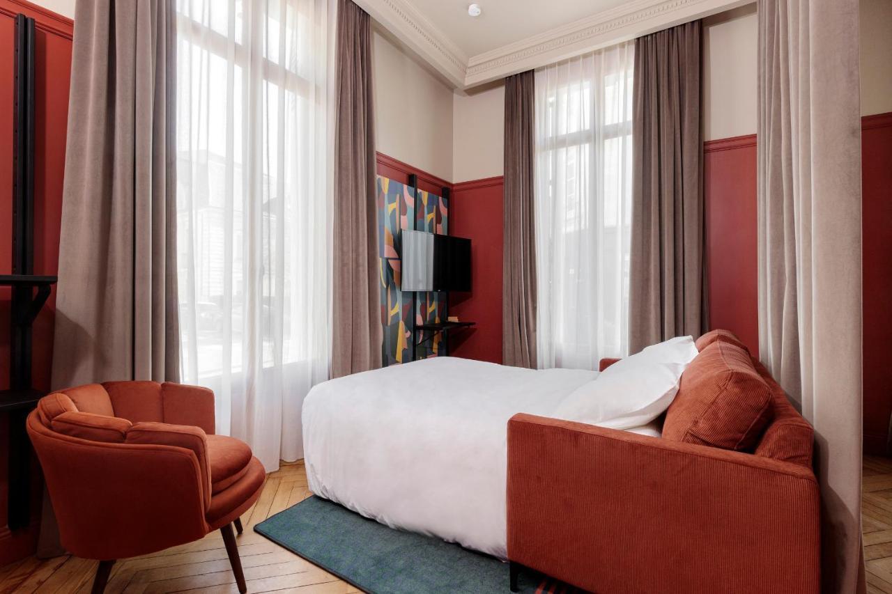 Hotel Corneille - Entree Autonome, Reception En Ligne - Encore Mieux Тур Екстериор снимка