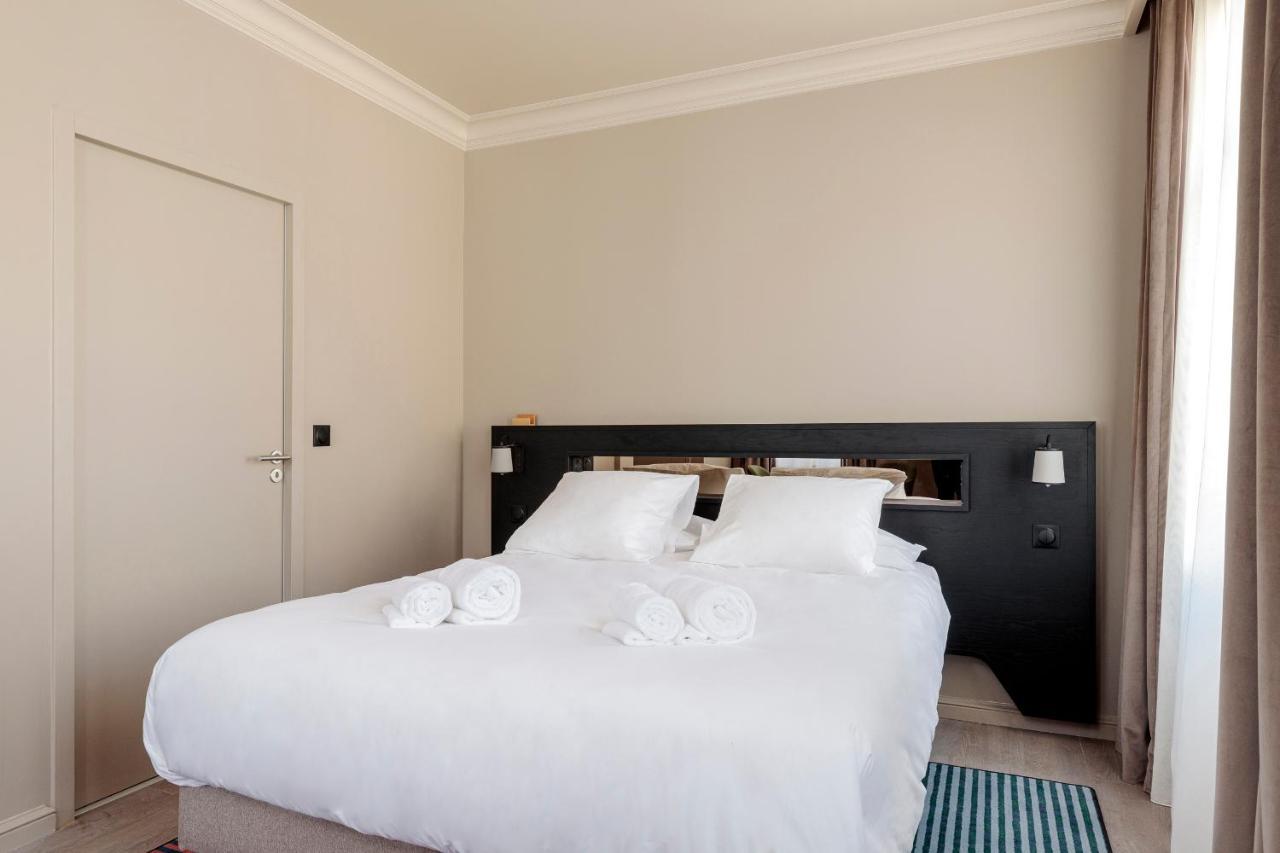 Hotel Corneille - Entree Autonome, Reception En Ligne - Encore Mieux Тур Екстериор снимка
