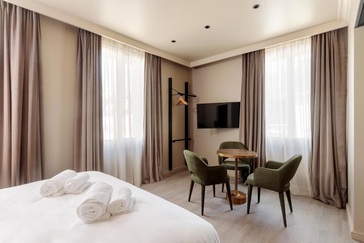 Hotel Corneille - Entree Autonome, Reception En Ligne - Encore Mieux Тур Екстериор снимка